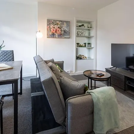 Contractor Base - 3br - Free Parking - Fast Wi-fi Бристоль